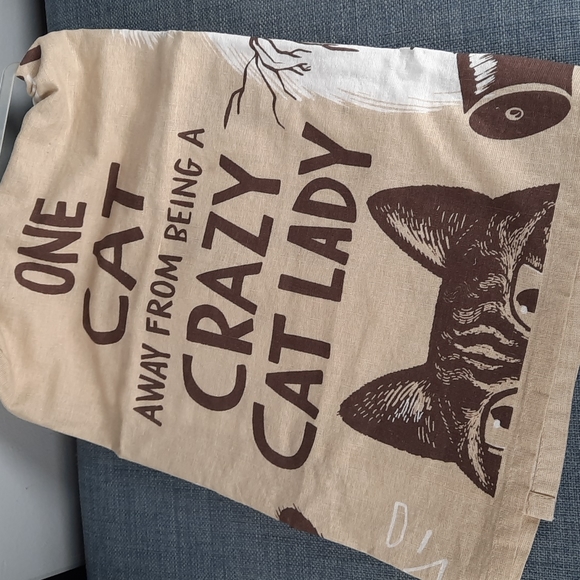 Crazy Cat Lady Gift Set Kitchen Dish Towel Bracelet Zipper Pouch Wallet Listpad - Picture 2 of 15